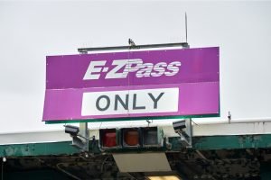 ¿Cómo pagar un ticket de e-ZPass?