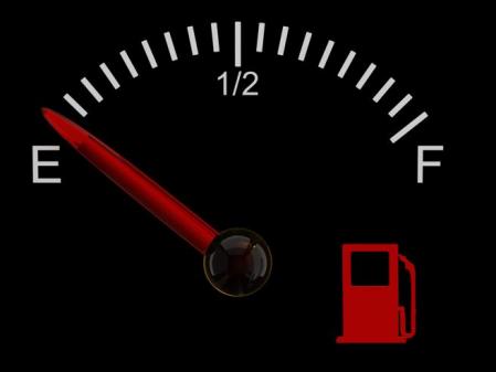 Los peligros de conducir con poco combustible en el auto-Cuáles son los peligros de conducir con poco combustible en el auto