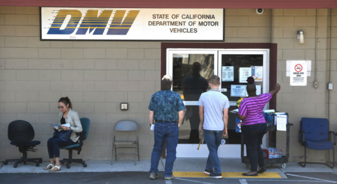 Oficina del DMV en California